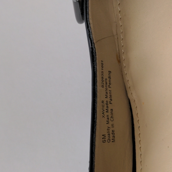 Naturalizer Chunky Heels - Picture 8 of 8